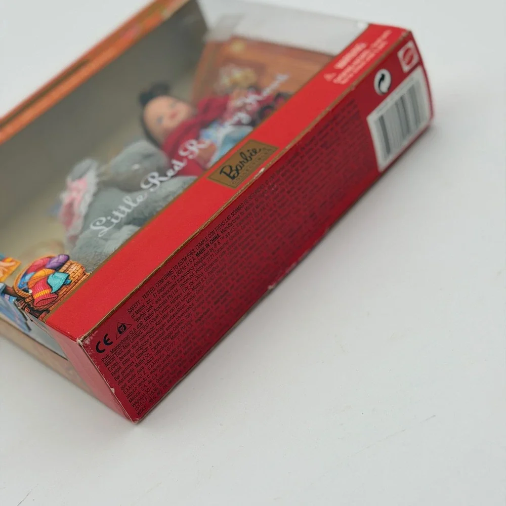 Barbie Collectibles Little Red Riding Hood Storybook Favorites 2001 Mattel 29329